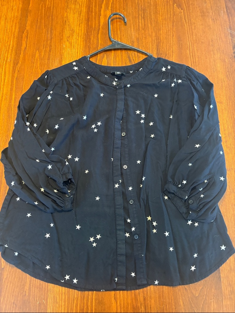 a.n.a Star Print Button-Up Blouse